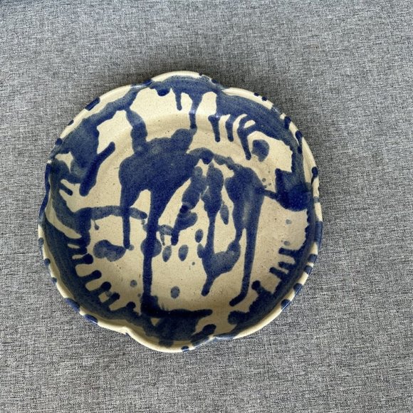 Vintage Pottery Pie Plate Serving Dish Blue Abstract Signed - Picture 2 of 7